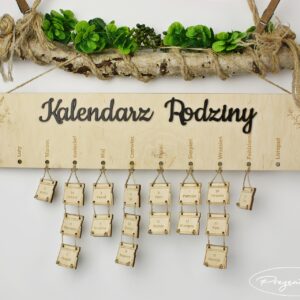 Personalizowany kalendarz rodzinny - baza