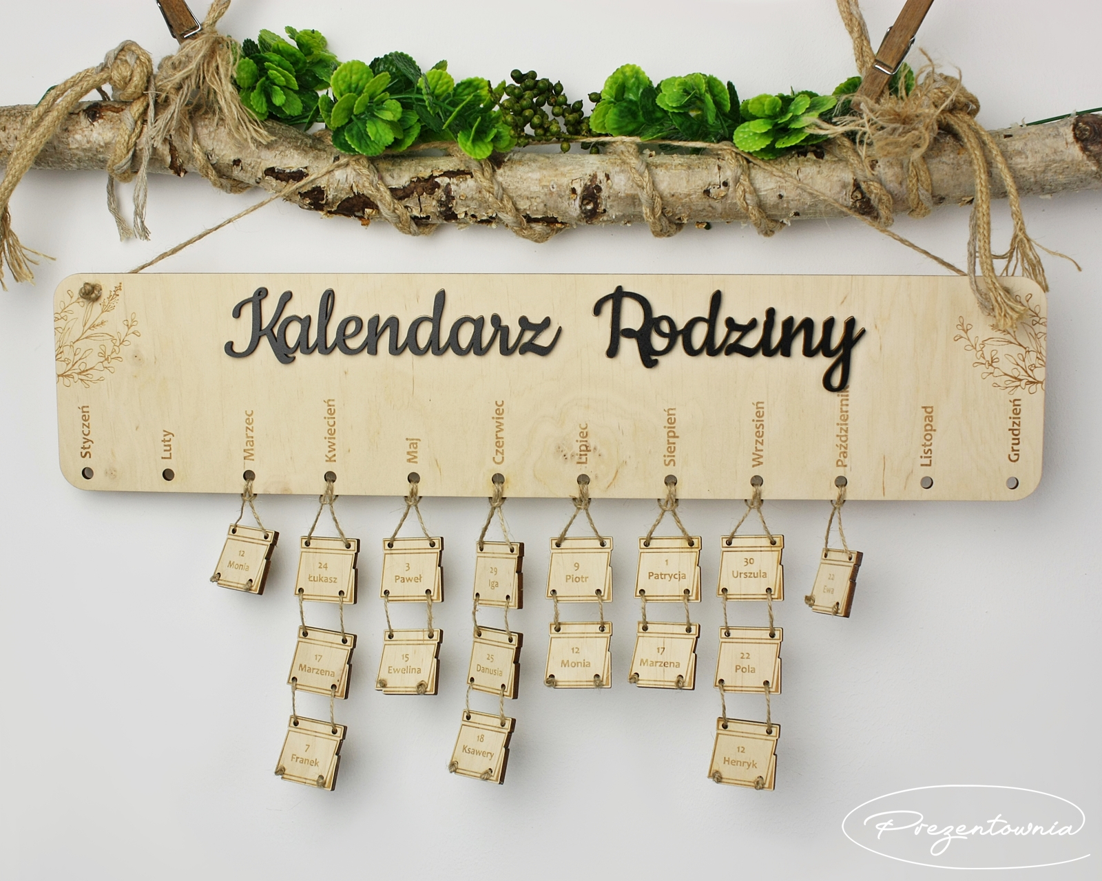 Personalizowany kalendarz rodzinny - baza